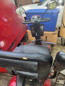Mobile scooter