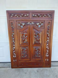 Large Decor