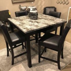 Ashley Brand New 💫 Maysville Cutter Height Dining Table And Bar Stools 💫 Set Of 5 💫 Great Financing Options 👍