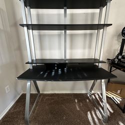 6’ Upright Office Desk/Gaming Center