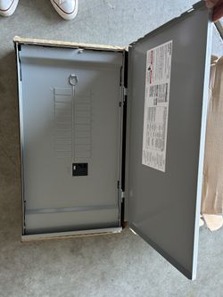 Siemens 200A Electrical Breaker Panel