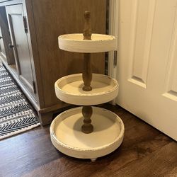Farmhouse Pedestal Server