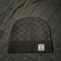 Lv Beanie