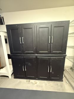 ARMOIRE