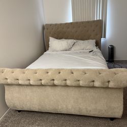 Bed And Dresser 