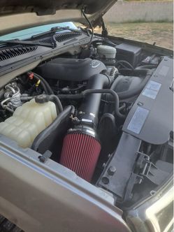 Chevy Silverado gmc Sierra cold air intake Kit (brand new) 99-06