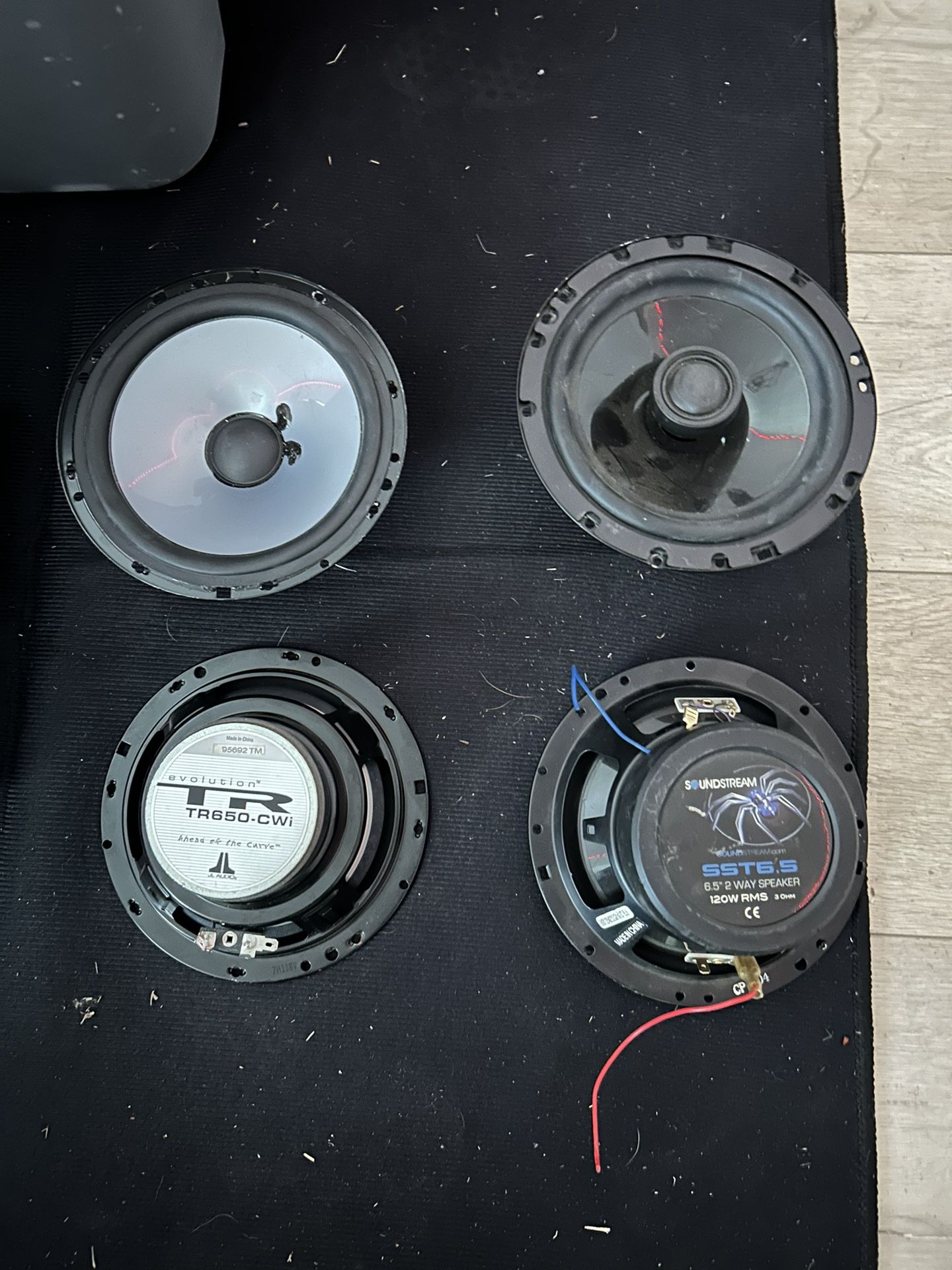 6.5 Inch Speakers