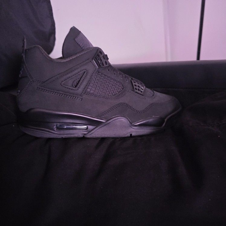 Jordan 4 Black Cat Sz 10