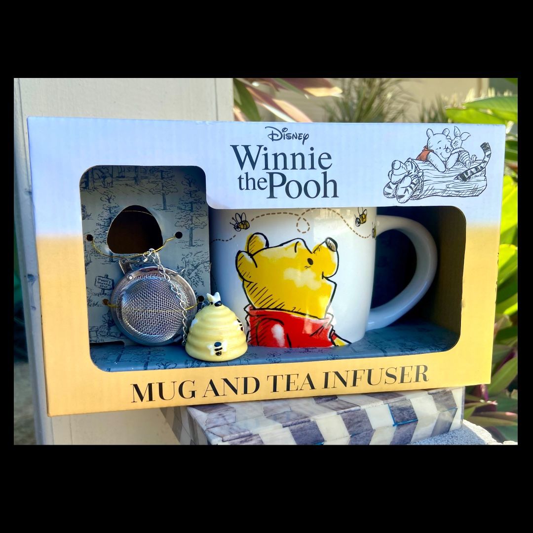 Disney Winnie The Pooh & Piglet Mug and Tea Infuser Gift Set