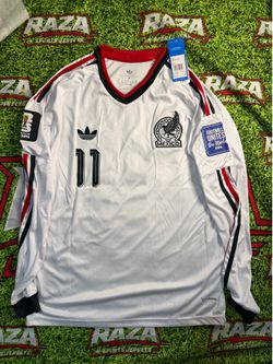 Mexico Santiago Giménez #11 Long Sleeve Away Jersey Size M