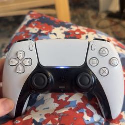 PS5 Controllers