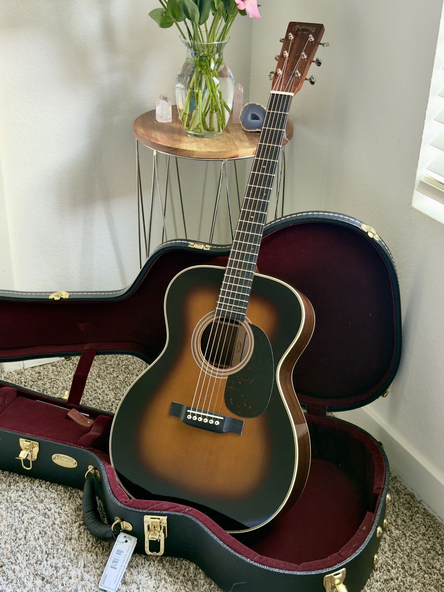 Martin 000-28EC Sunburst (Eric Clapton Signature Acoustic guitar)