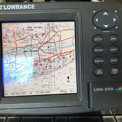 Lowrance Fish finder/ Sonar/ GPS