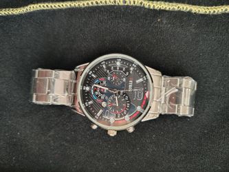 Deyros Watch