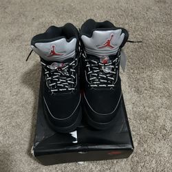 Jordan 5 Retro Metallic