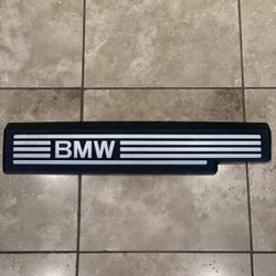 2006 - 2010 BMW E90 E60 E85 N52 ENGINE COVER PANEL BLACK PA6-GF10-MX20 OEM