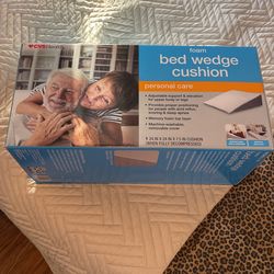Foam bed wedge cushion