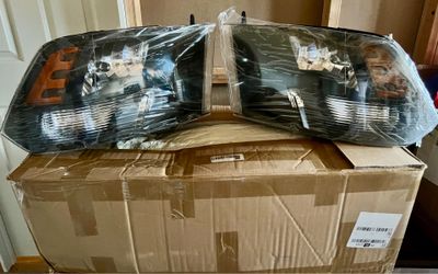 🔥 NEW 09-18 Dodge Ram 1500 Matte Black/Smoked Headlights (Pair) 🔥 Price: $150