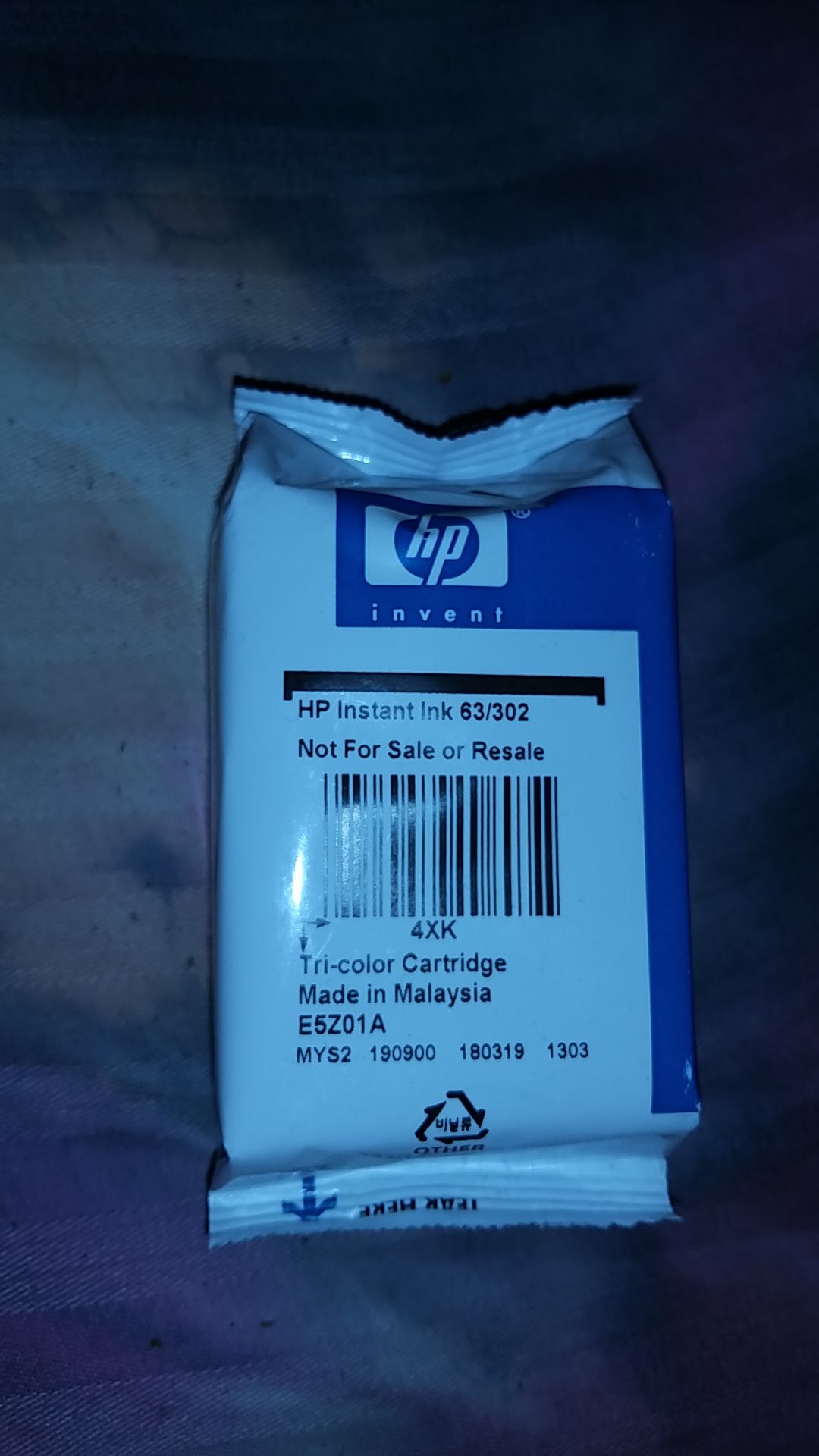 HP tri color ink cartridge 63/302 4XK