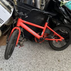 REI 16 kids bike
