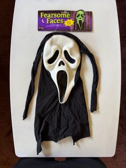 Scream 2 Fearsome faces (RDS) mask with tag
