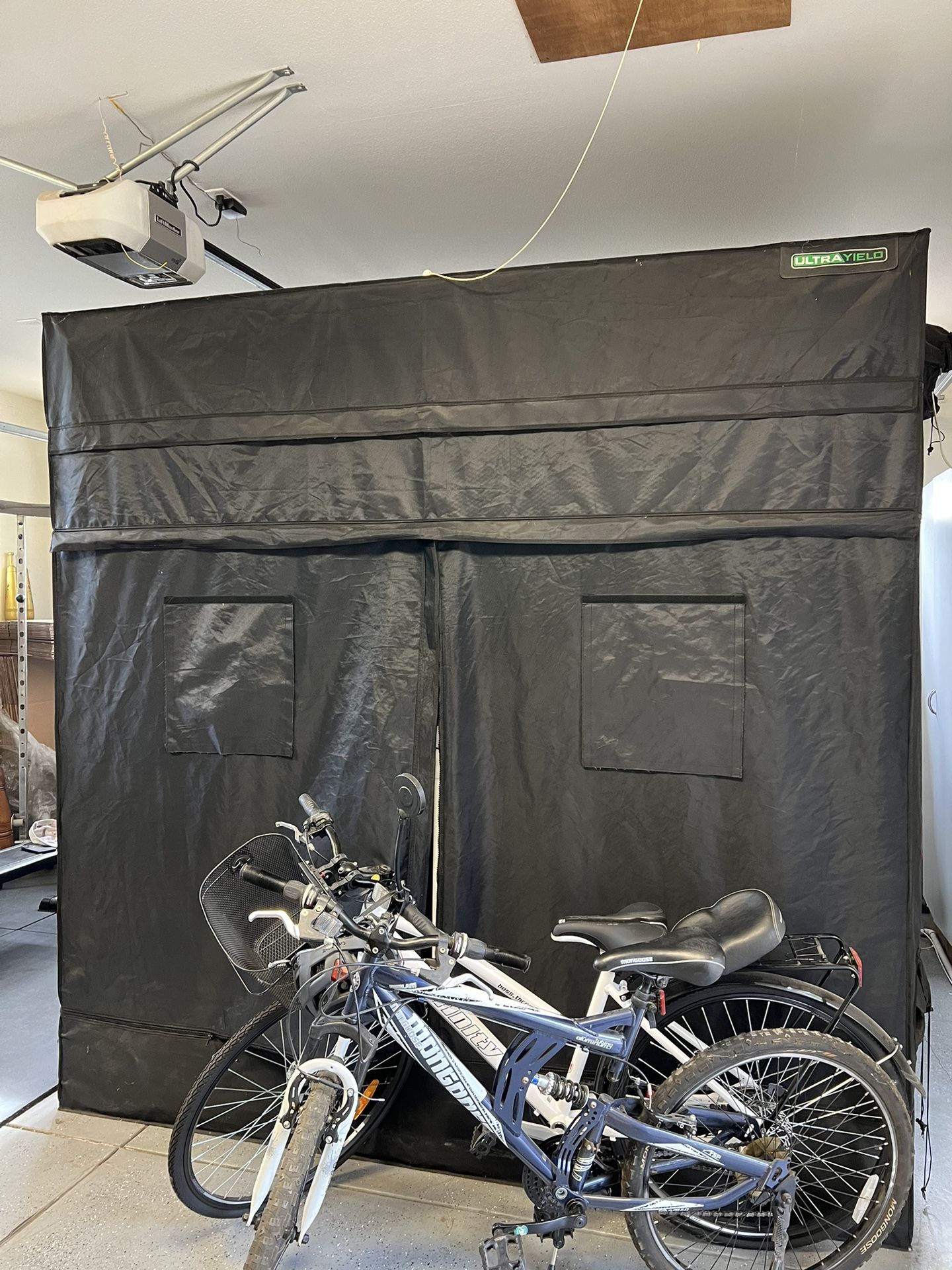 8x8 Grow Tent