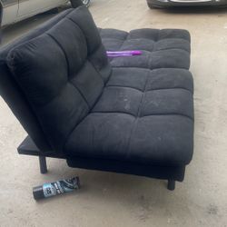 Black Futon 