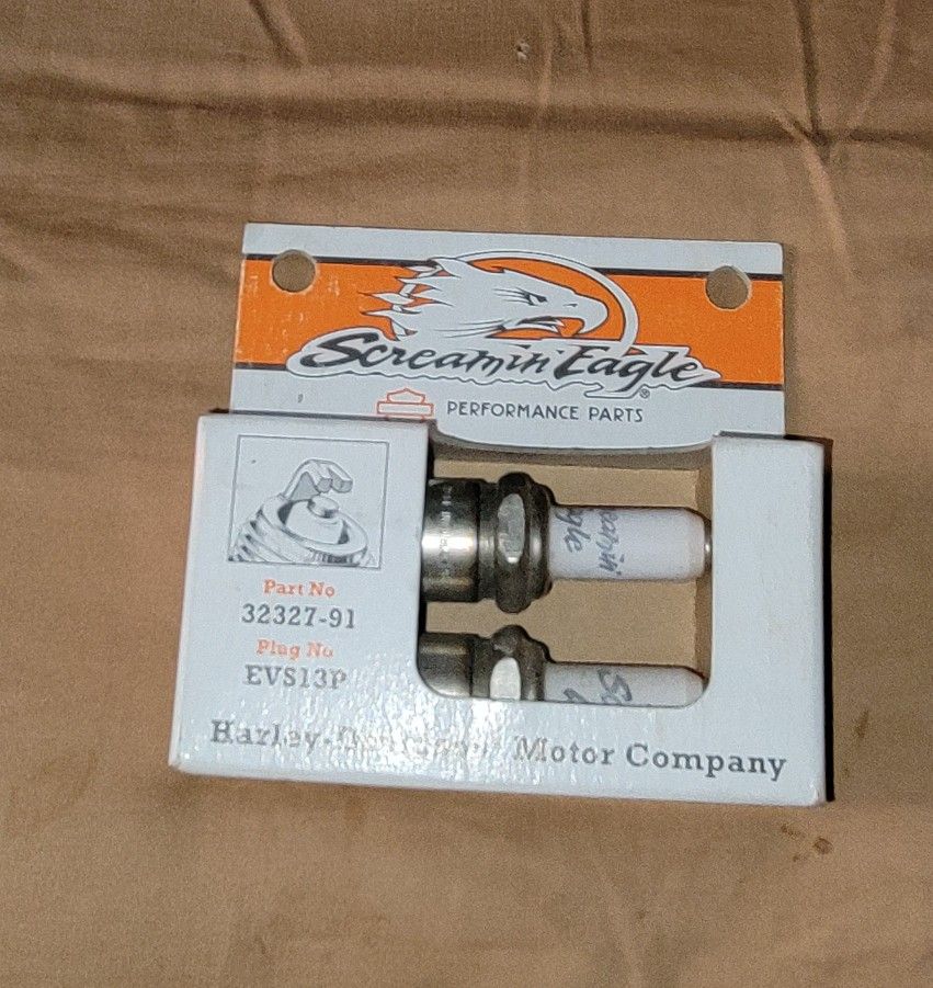 NOS..Vintage HD Spark Plugs