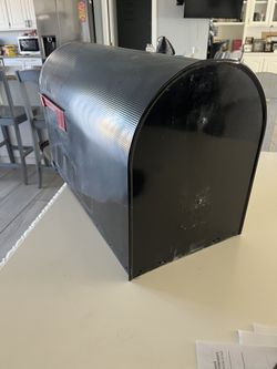 X-Large Black Mailbox