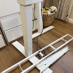 Free Autonomous Standing Desk Legs/bracket