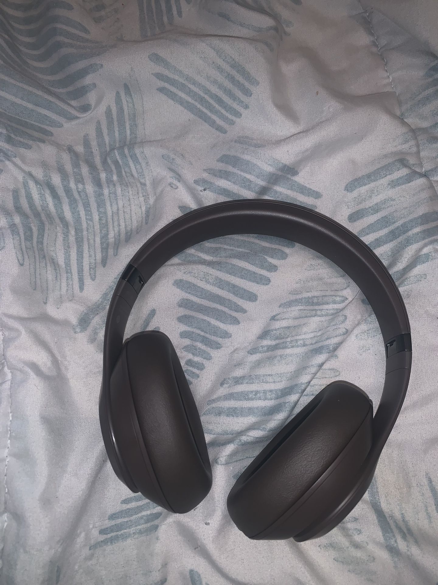 Beats Studio Pro