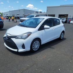 2017 Toyota Yaris L Hatchback