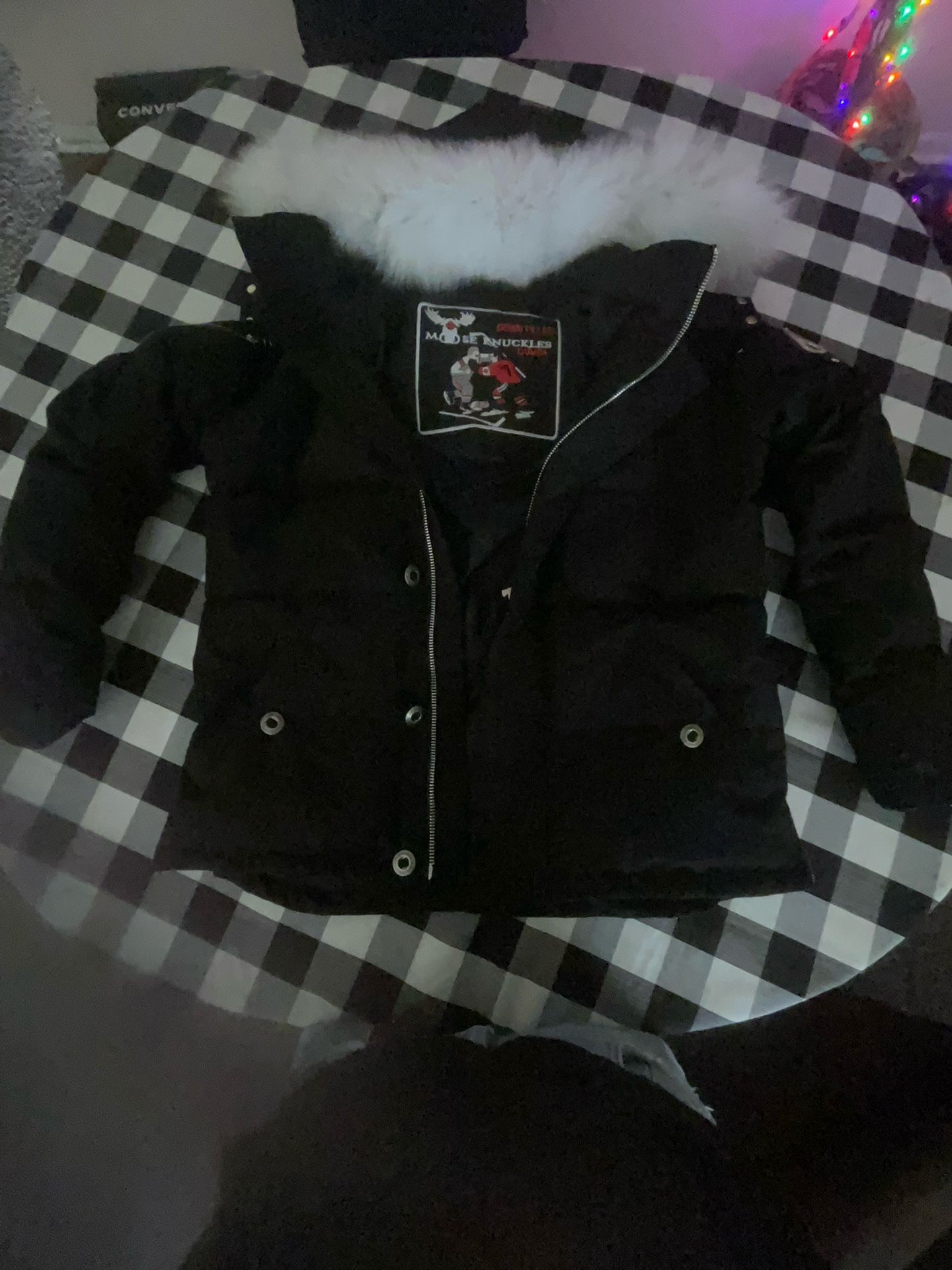 Moose Knuckles Size Medium 