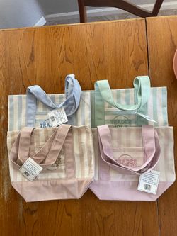 Trader Joe’s summer totes