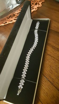 14k white gold finish 5ct diamond S Link tennis bracelet 7.5 inches