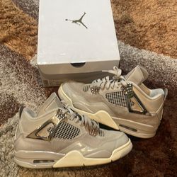 Jordan 4 Frozen Moments