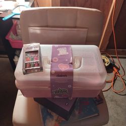 Cosmetics Box With Nails 