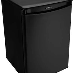 Mini Refrigerator In Great Condition. 