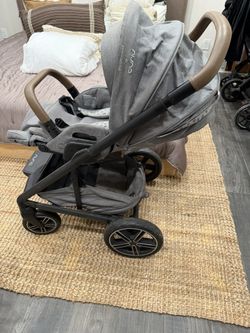 NUNA Stroller