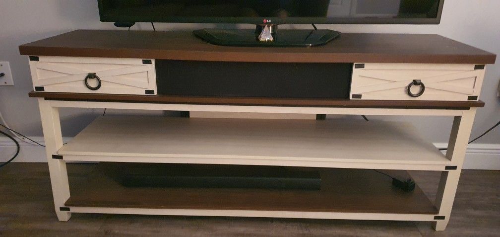 60 Inch Entertainment Center