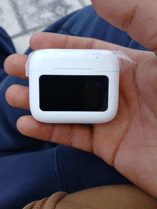 Wireless Bluetooth Earphones With Touchscreen