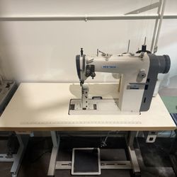 New Tech GC-8810 Post Bed Sewing Machine