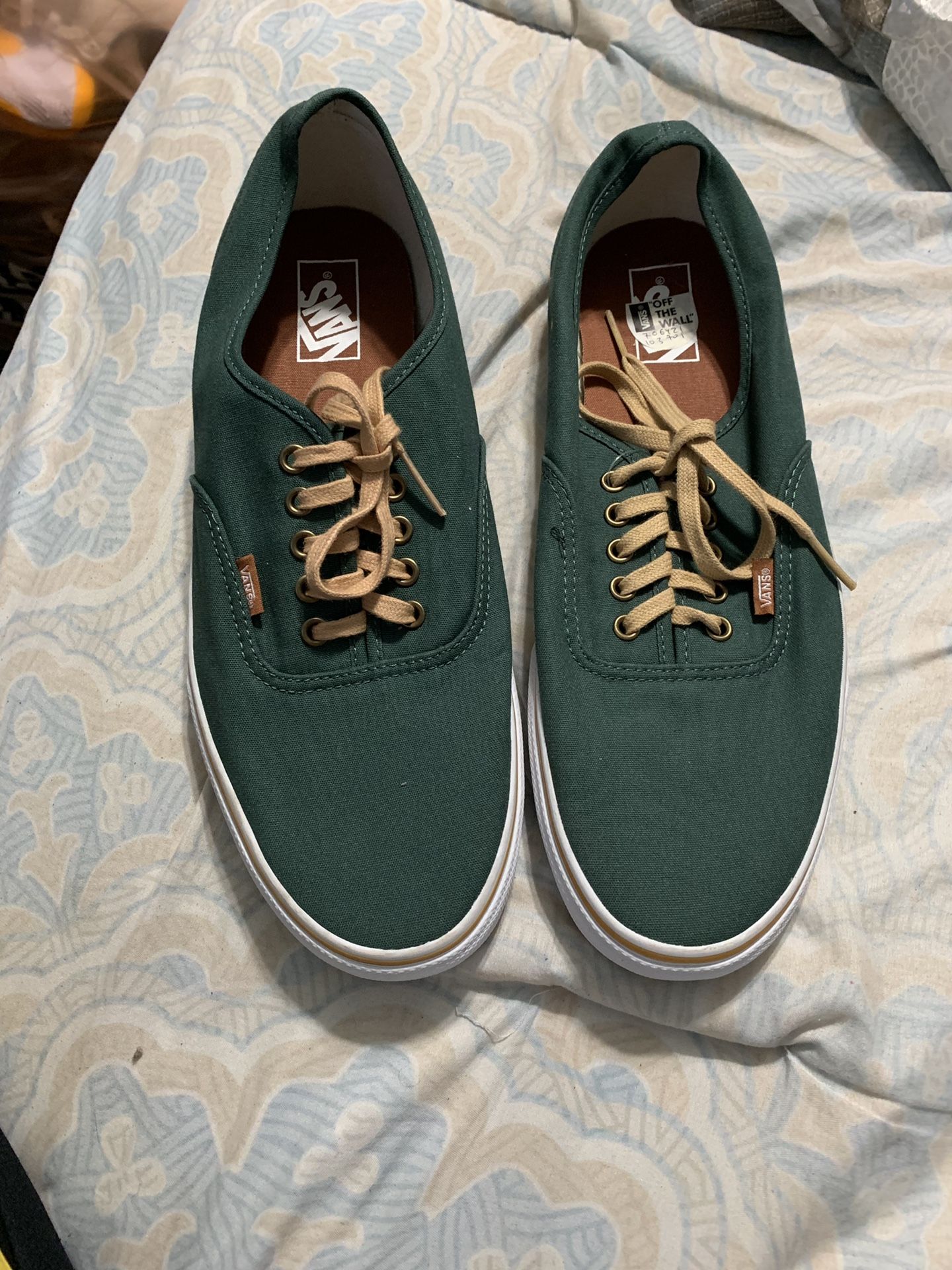 Size 13 vans never worn
