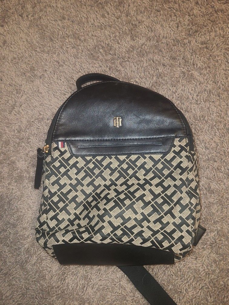 Tommy Hilfiger Mini Backpack