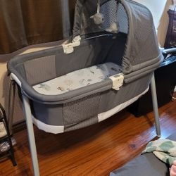 Baby Bassinet Bedside 