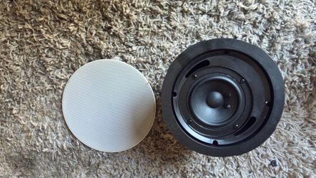 Ceiling speakers set of 4 with mounting brakets