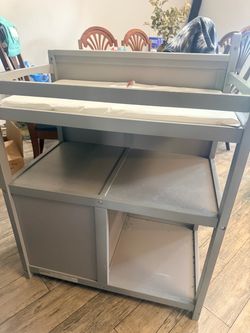 Changing table