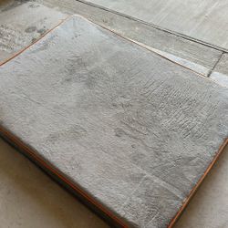 Toozey Large Dog Bed - Barely Used
