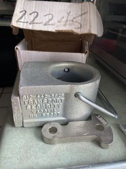New Trailer Lock , Candado Nuevo  Para Trailer