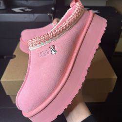 UGG Tazz Women’s Slippers Love ‘25 Pink Size 5 6 7 8 9  